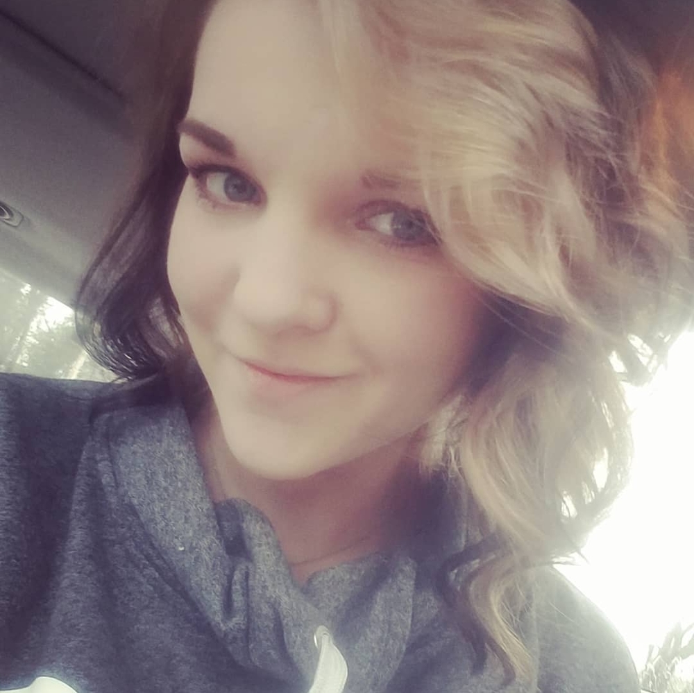 Meet your Posher, Skylar